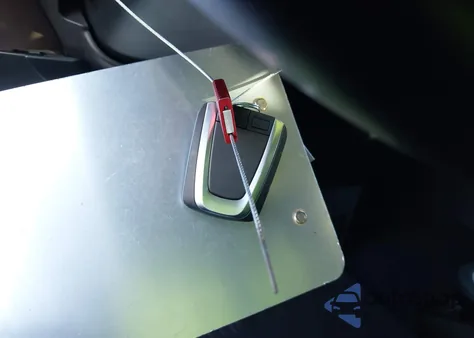 2016 BMW I3 Base W/Range Extender z USA, uszkodzony, nr VIN WBY1Z4C52GV505882